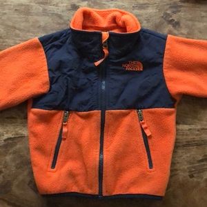 North face boys fleece coat size 2T/2B.